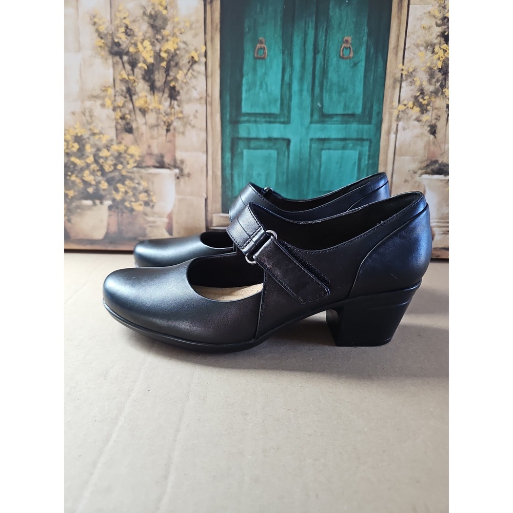 Clarks Emslie Lulin Mary Jane Women size 9 M Black